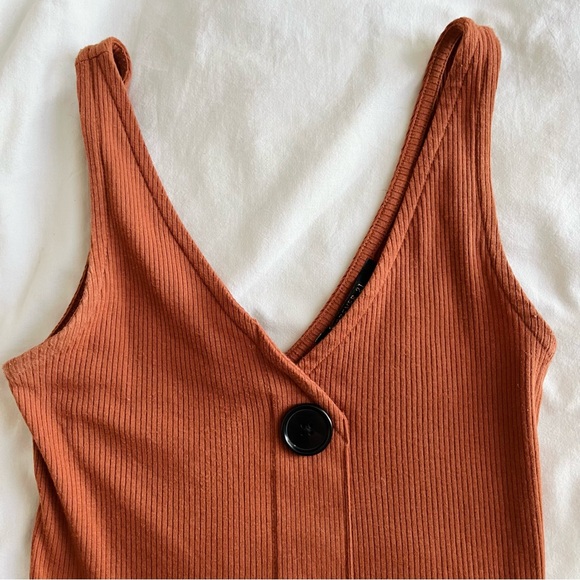 Buttoned Midi Dress - Picture 7 of 8